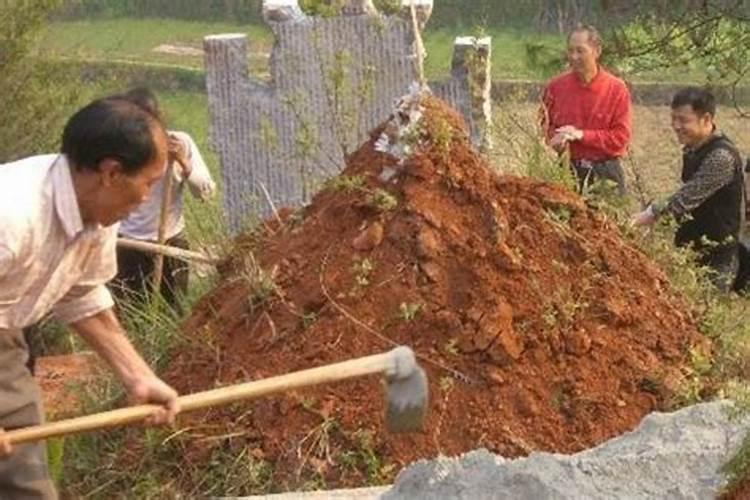 连续三天梦见前男友和他女朋友