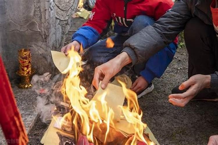 寒衣节怎样祭奠已故老人