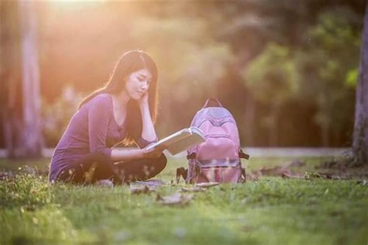 梦到学校和学生是什么意思