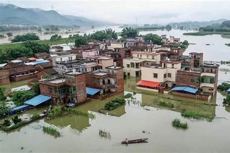 梦见被洪水困住是什么征兆