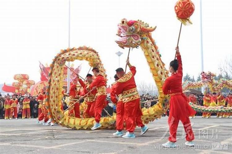 梦见自己踩死了小蛇什么预兆