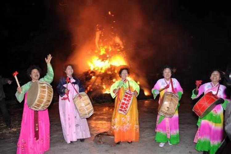 梦见别人车祸现场很惨烈压死别人小孩