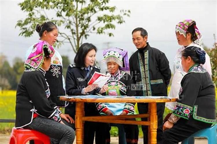 属猪犯太岁带什么手链