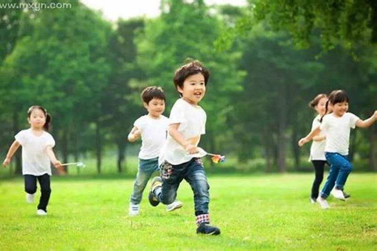 梦见陌生男子追赶自己