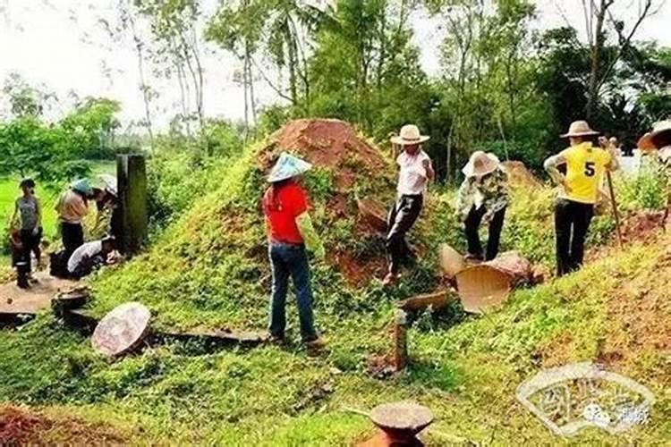 清明节可以给祖坟墓添土修整吗