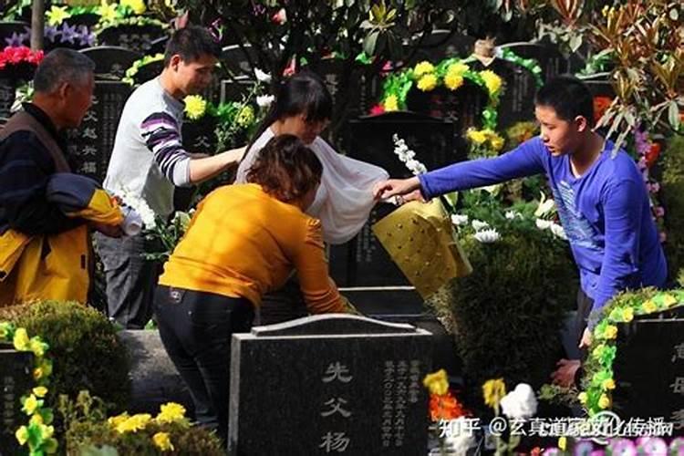 鬼节要用什么拜祭祖先