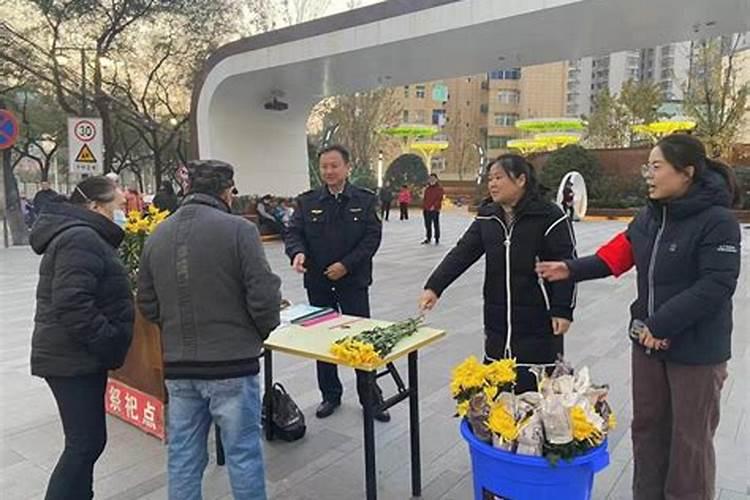 属鸡的婚姻配什么最好最吉利男