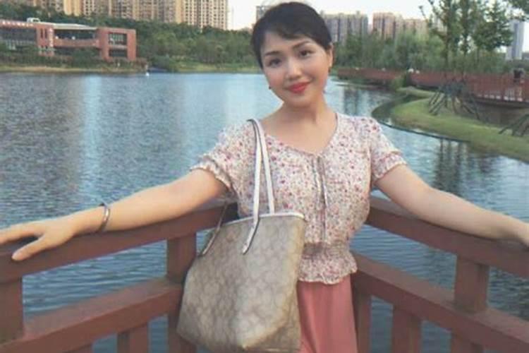 40岁女人走桃花运好吗为什么不能结婚