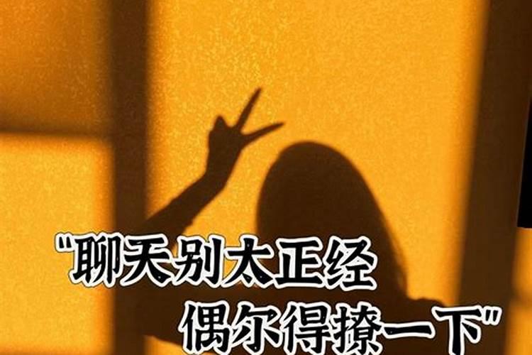 梦见三个女人陪我睡觉什么意思